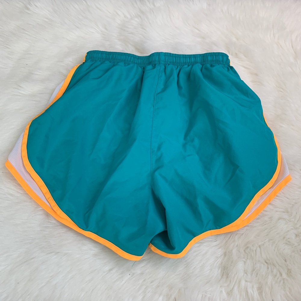 Nike Running Shorts - Picture 3 of 3